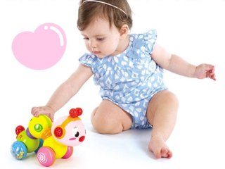 Interaktywna gąsienica do raczkowania