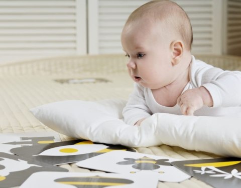 Kontrastowe karty dla niemowlaków 0+