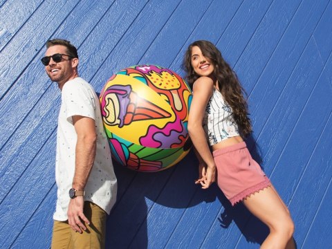 Kolorowa dmuchana piłka plażowa 91cm Bestway 31044