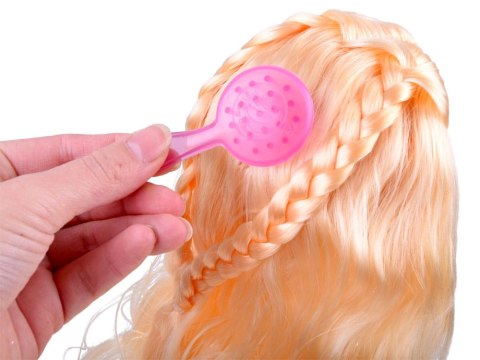 Elegancka zimowa LALA Lalka Adrianna 45cm