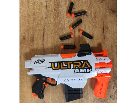 Nerf Wyrzutnia PISTOLET Ultra AMP + 6x naboje piankowe