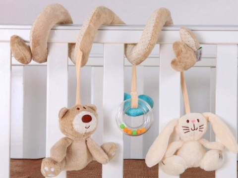 Pluszowa ZAWIESZKA PAŁĄK spirala do łóżeczka wózka