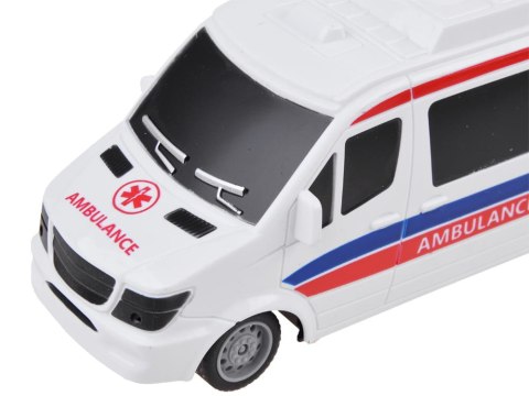 Auto RC sterowane KARETKA AMBULANS POGOTOWIE pilot