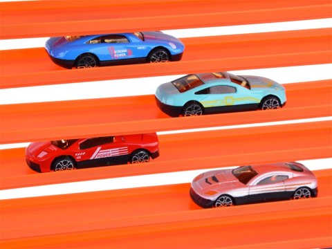 GARAŻ PARKING tor pętla 2w1 resoraki resorówki 8 szt