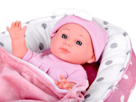 Lalka Bobas z Łóżeczkiem w Różowym Ubranku Niemowlak