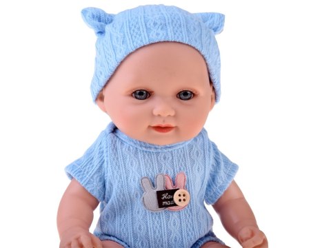 Urocza lalka BOBAS 26 cm - lekka i ruchoma w śpioszkach z czapeczką