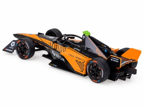 AUTO metalowe Model bolidu NEOM McLaren Formula E 1:24 ZA6397